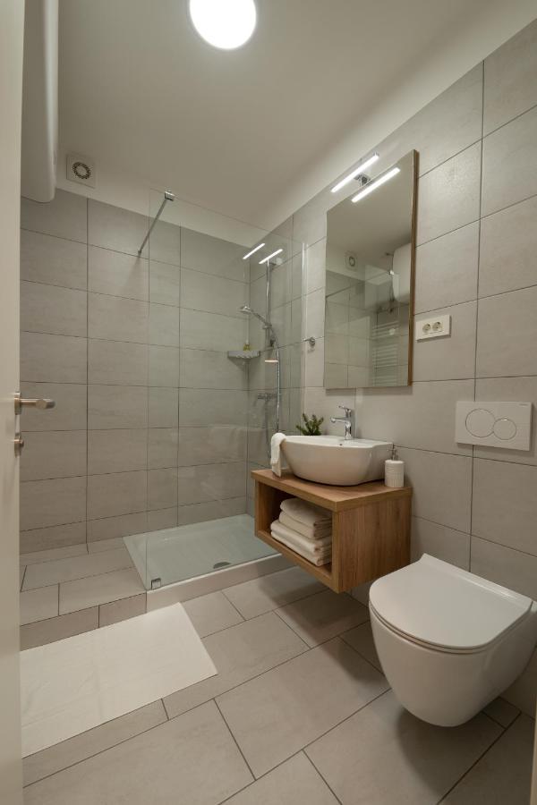 Apartments Jon Bled Bagian luar foto